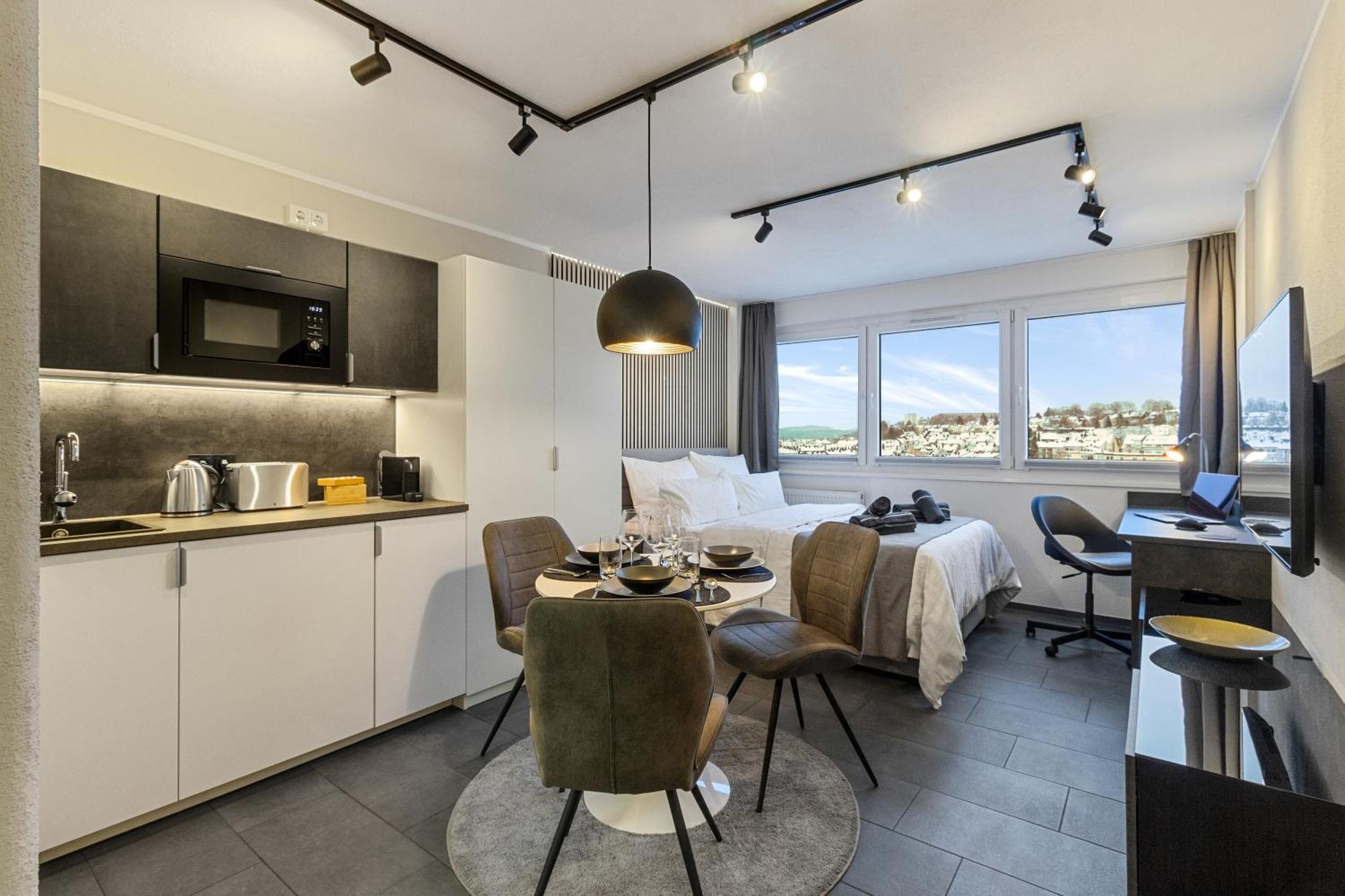 Appartement Fuer 1-2 - Wlan - Parkplatz - Homeoffice Kaiserslautern Bagian luar foto